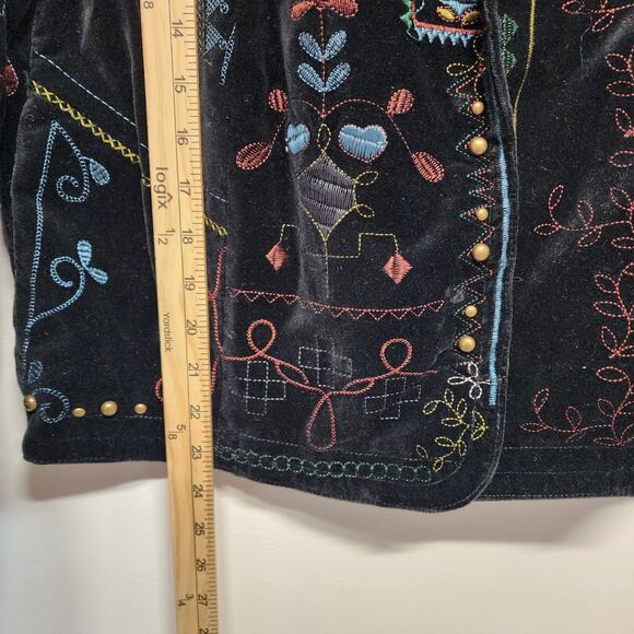 Chicos 1 Black Velvet Embroidered Blazer Jacket Size M 8 Studded Boho Whimsigoth - Picture 11 of 15